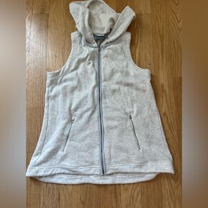 Athleta Cream Heathered Zip-Up Hoodie Vest